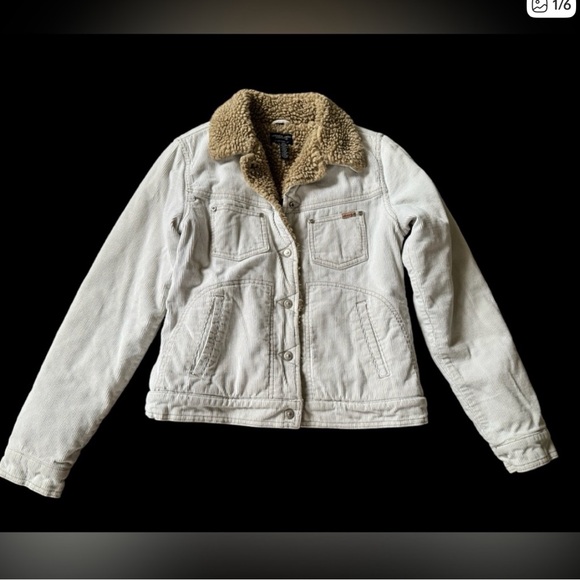 AEO Vintage Corduroy Sherpa Trucker Jacket - Picture 2 of 10